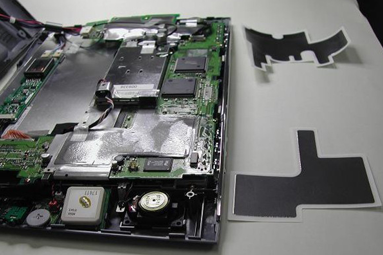 什么是导热石墨片?导热石墨片的散热原理、分类、特性及应用介绍 什么是导热石墨片?导热石墨片的散热原理、分类、特性及应用介绍