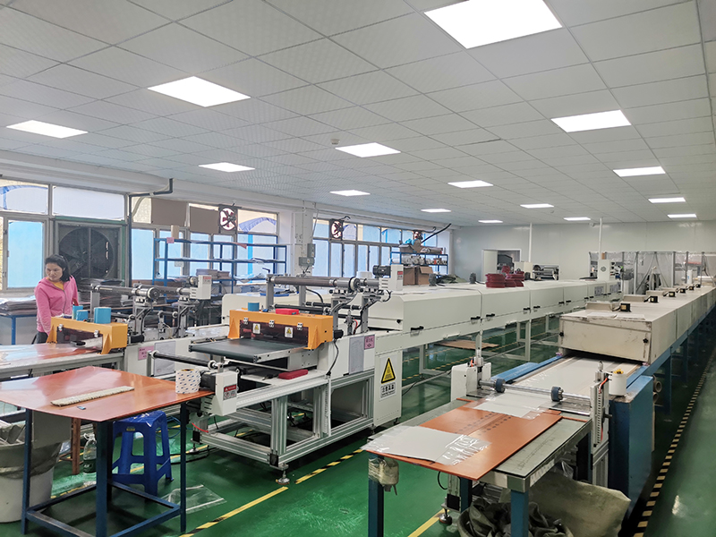 J9直营集团科技导热硅胶生产实景 J9直营集团科技导热硅胶生产实景